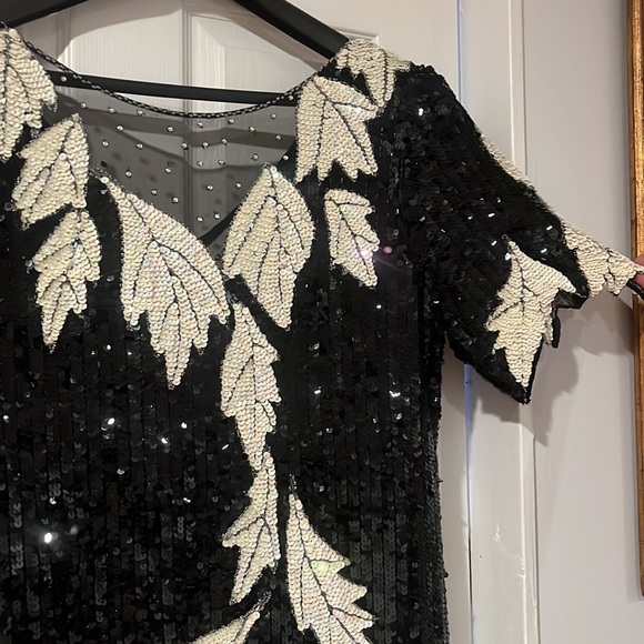 Vintage, 100% pure silk size 3X evening gown. Black and white. - Picture 6 of 16